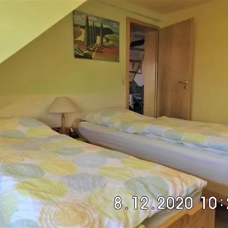 2 Ferienwohnung Mit 7 Schlafmoglichkeiten *